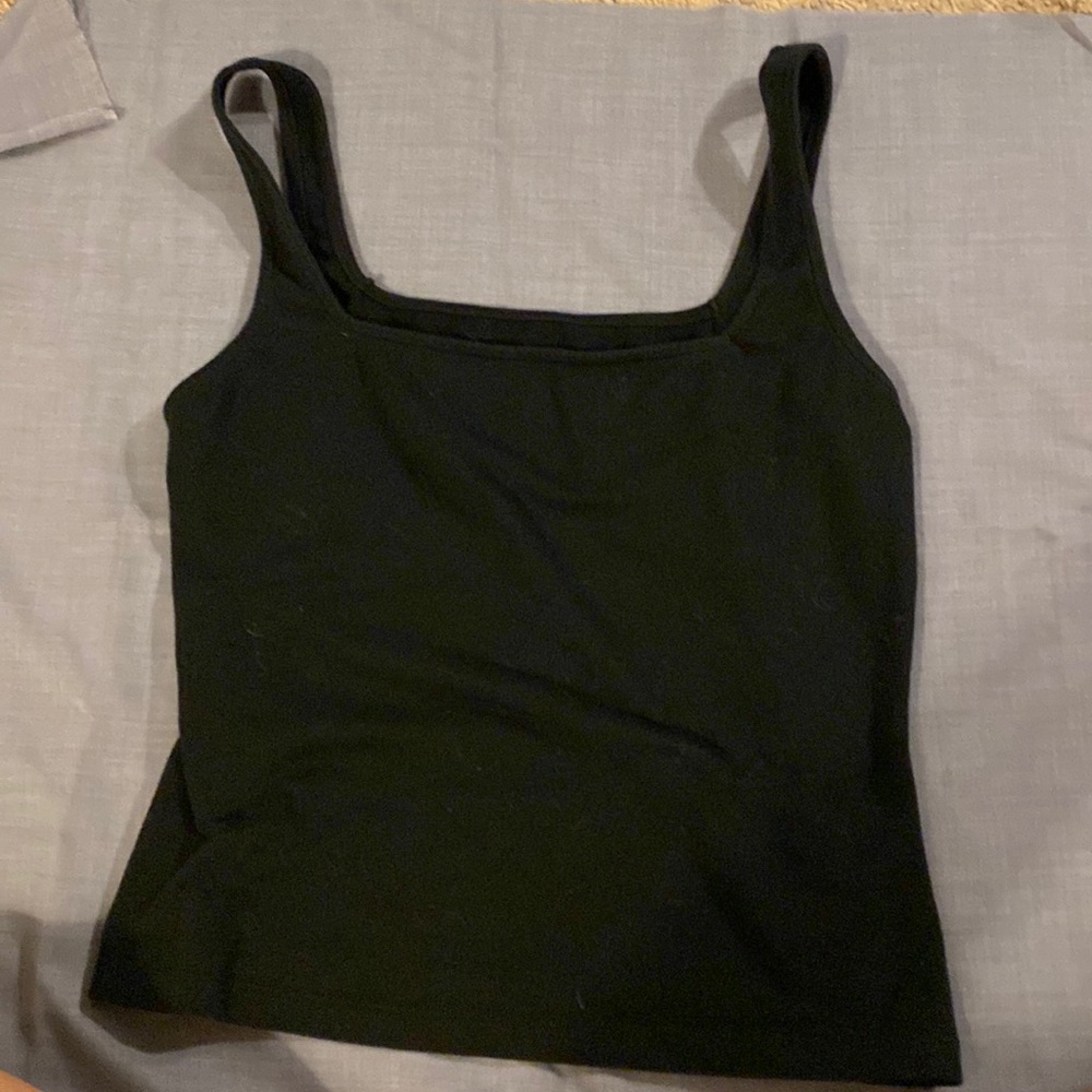 Black Tank